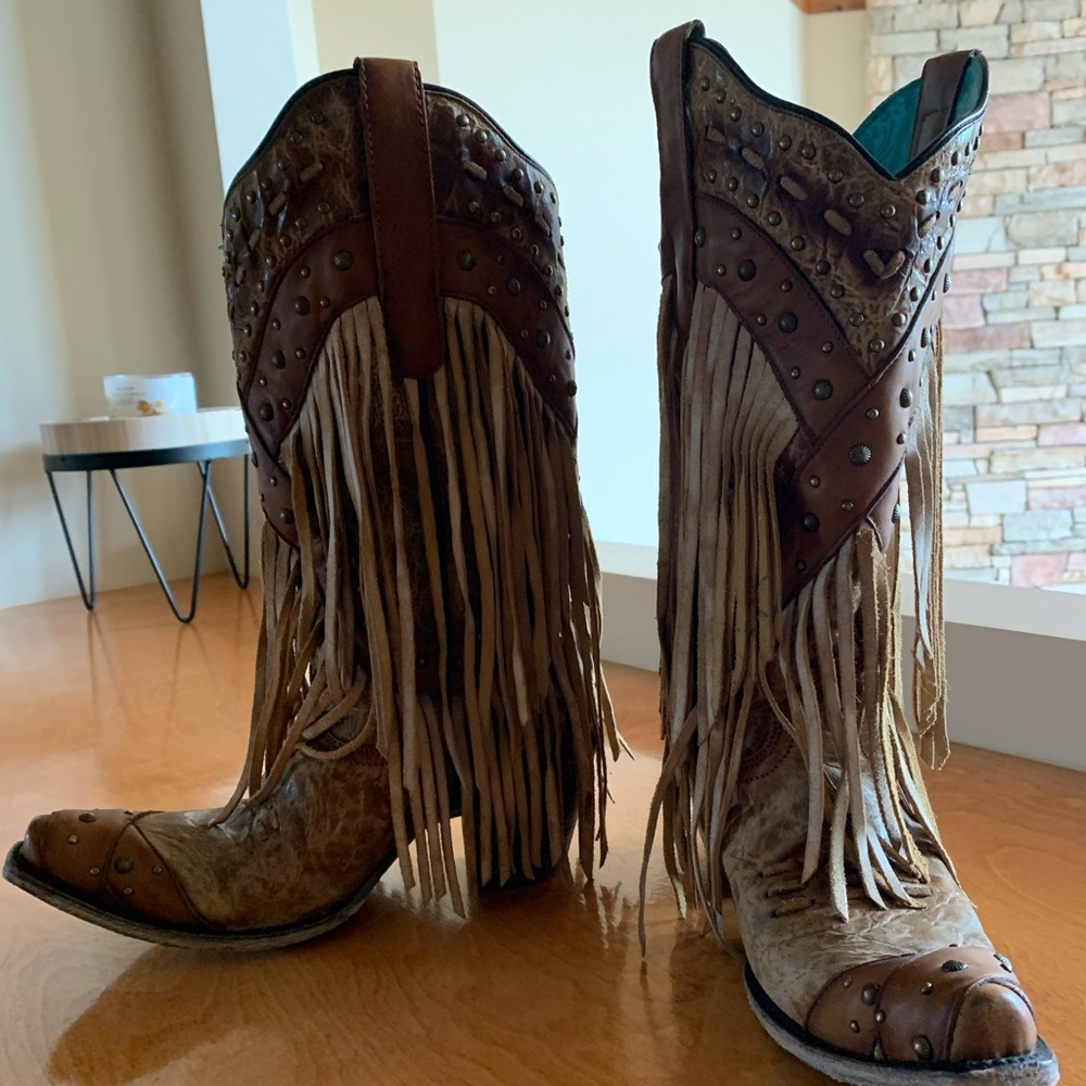Corral Fringe Cowgirl boots